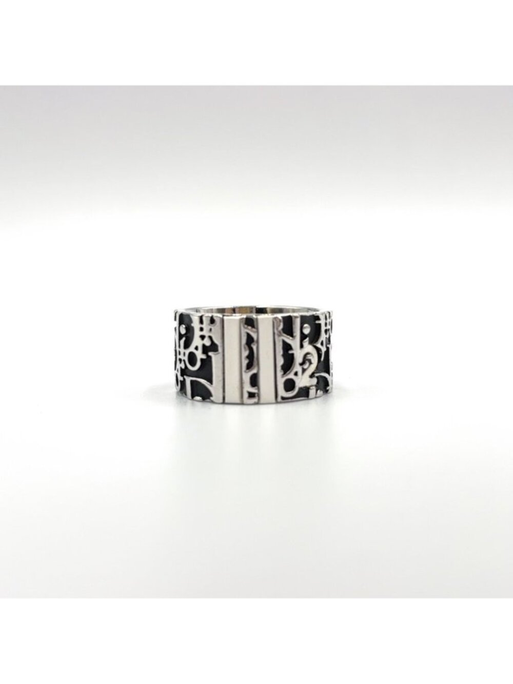 Dior Trotter Number Metal Silver Black White Ring